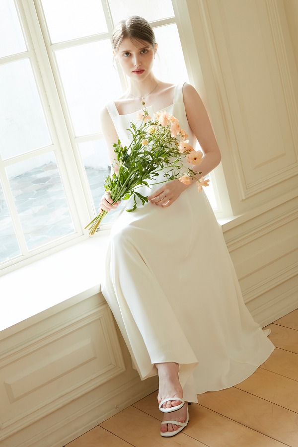 LAMIS sleeveless Dress_Ivory